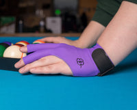 McDermott Billiard Glove for Left Hand Purple M